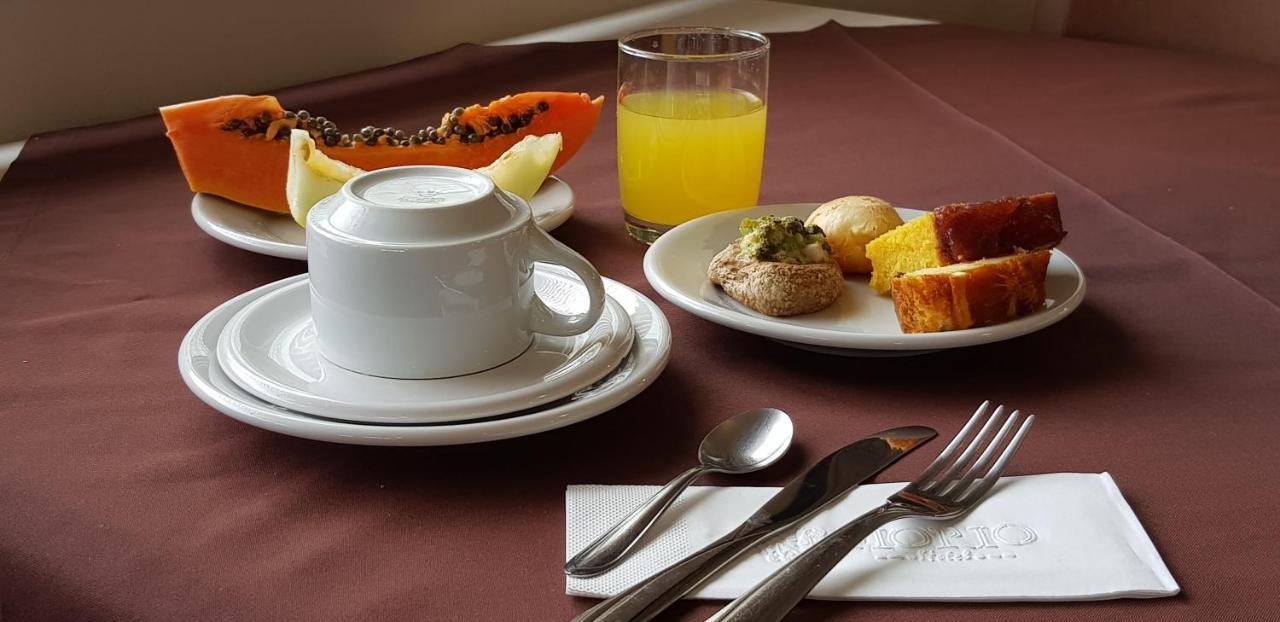 Hotel Fiorio Флорес-да-Куння Екстер'єр фото