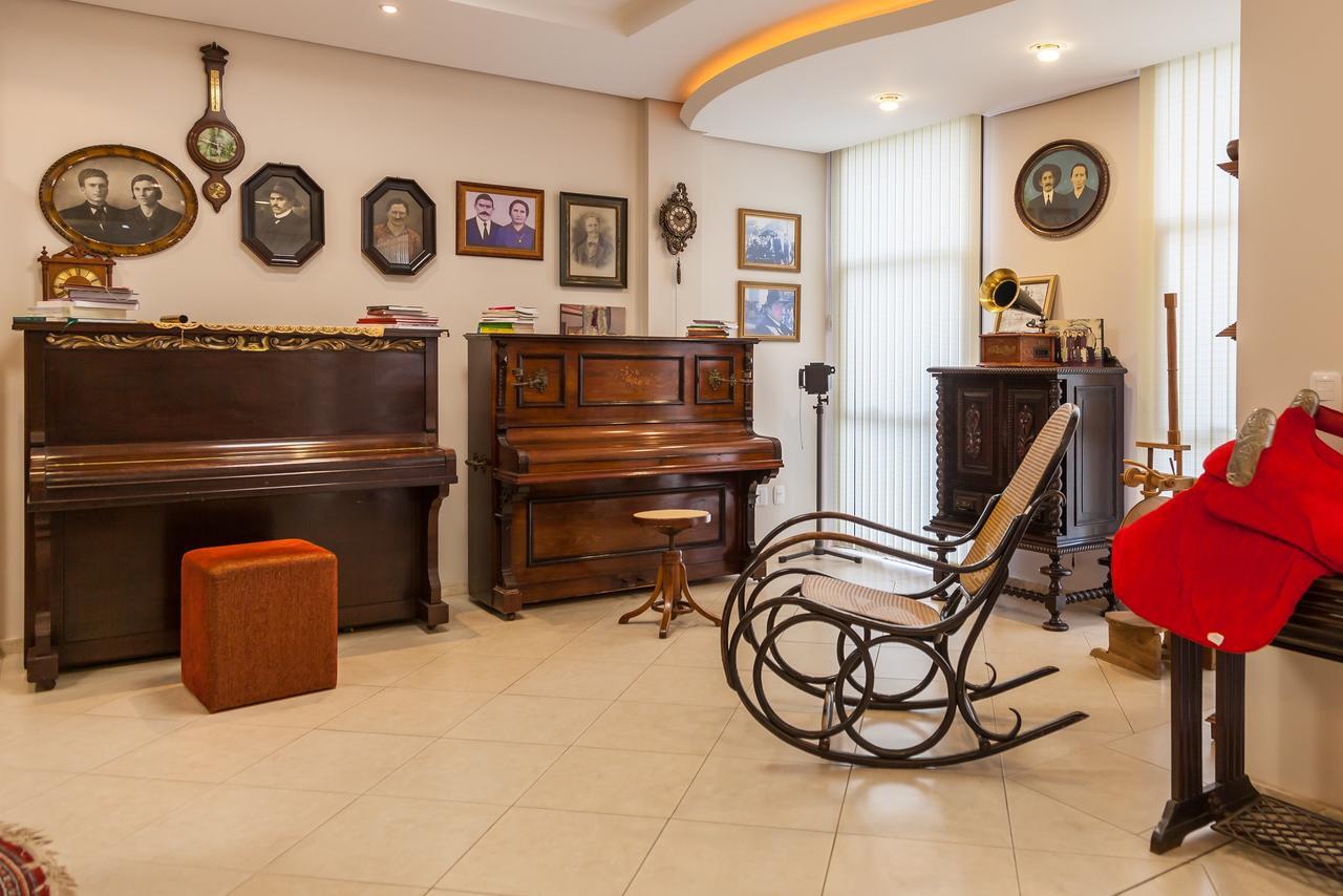 Hotel Fiorio Флорес-да-Куння Екстер'єр фото